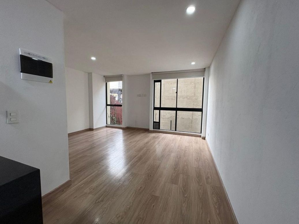 Apartaestudio en arriendo en Santa Barbara, Bogotá, 27 m² · foto 2 de 15