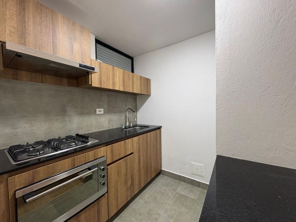 Apartaestudio en arriendo en Santa Barbara, Bogotá, 27 m² · foto 7 de 15