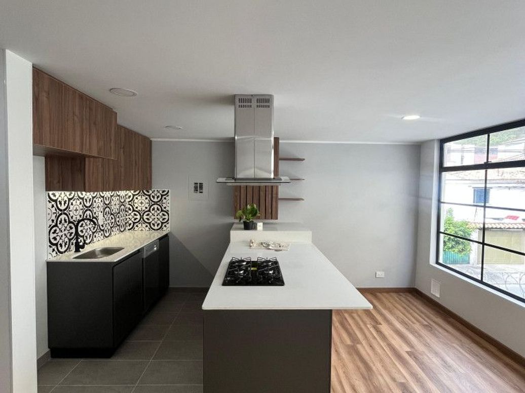 Apartamento de 2 alcobas en arriendo en Caobos Salazar, Bogotá, 53 m² · foto 5 de 10