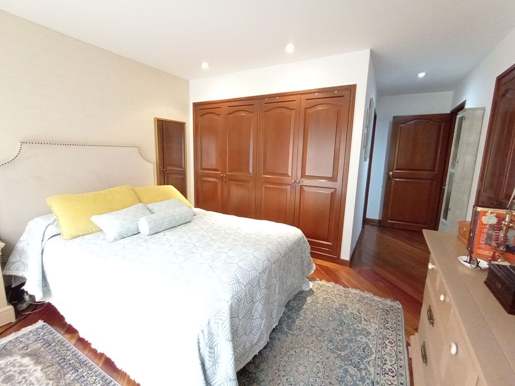 Apartamento de 3 alcobas en venta en Santa Bibiana, Bogotá, 218 m² · foto 20 de 20