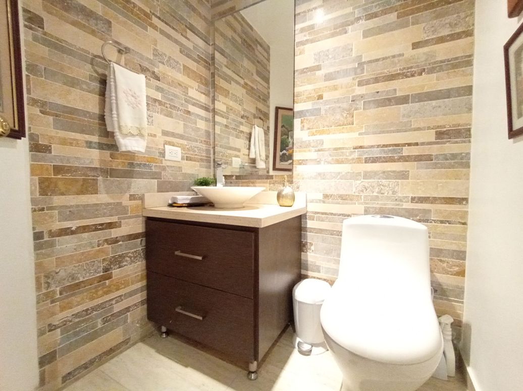 Apartamento de 3 alcobas en venta en Santa Bibiana, Bogotá, 218 m² · foto 8 de 20