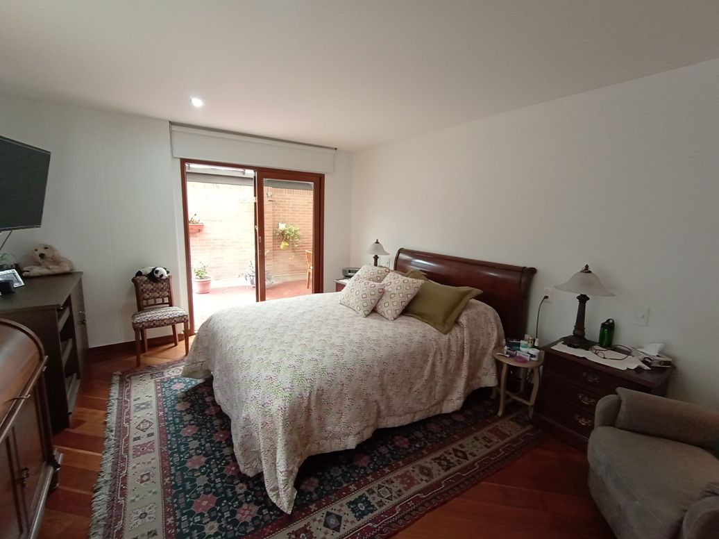 Apartamento de 3 alcobas en venta en Santa Bibiana, Bogotá, 218 m² · foto 13 de 20