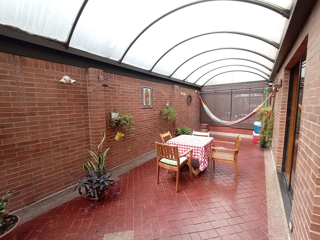 Apartamento de 3 alcobas en venta en Santa Bibiana, Bogotá, 218 m² · foto 12 de 20