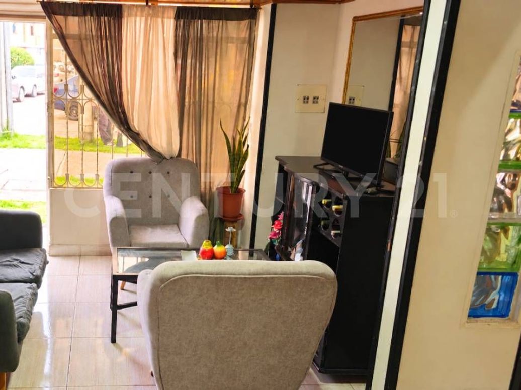 Casa de 4 alcobas en venta en Ciudad Tintal, Bogotá, 78 m² · foto 2 de 20