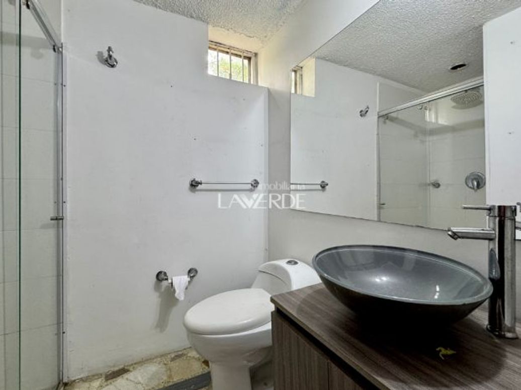 Casa de 4 alcobas en venta en Los Cedros, Bogotá, 250 m² · foto 16 de 20