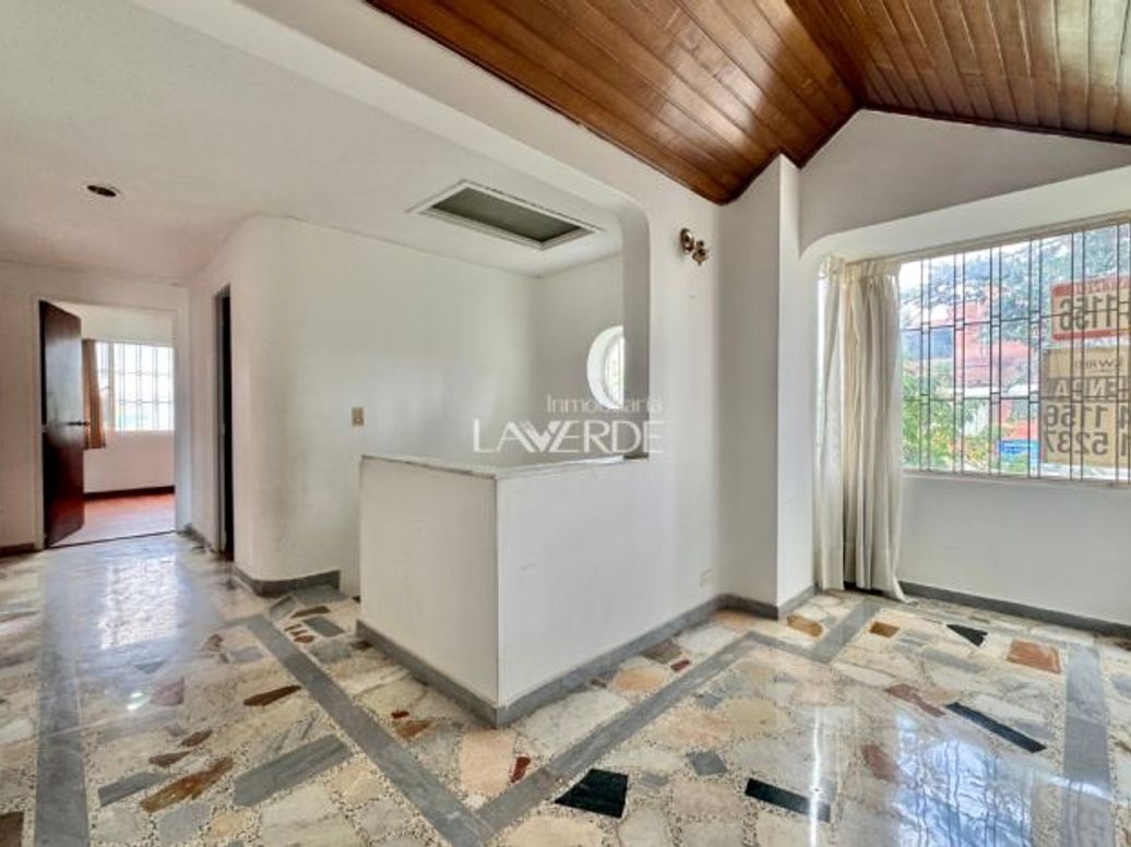 Casa de 4 alcobas en venta en Los Cedros, Bogotá, 250 m² · foto 18 de 20
