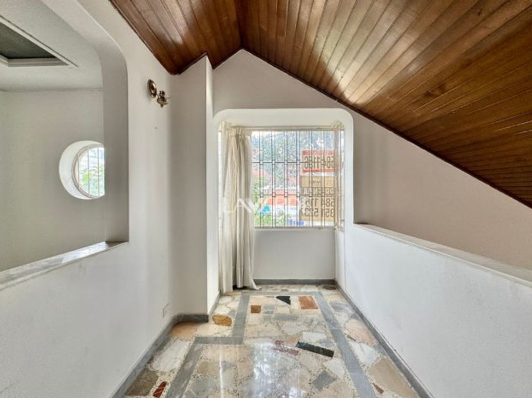 Casa de 4 alcobas en venta en Los Cedros, Bogotá, 250 m² · foto 19 de 20