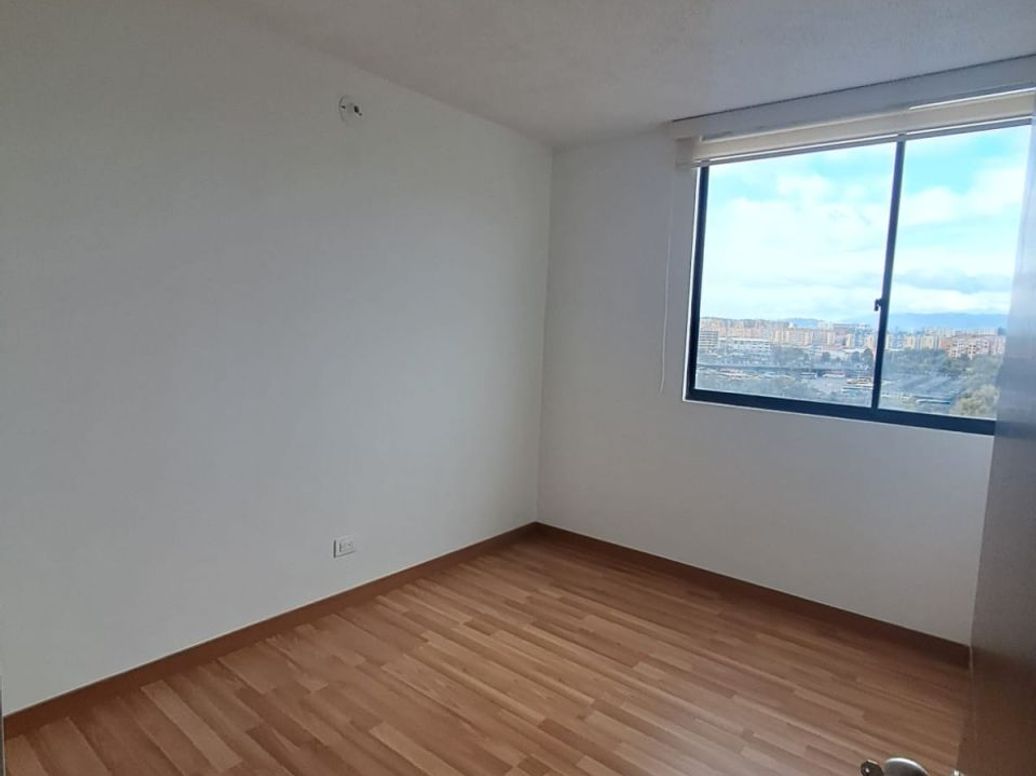 Apartamento de 2 alcobas en arriendo en Granjas De Techo, Bogotá, 45 m² · foto 12 de 15