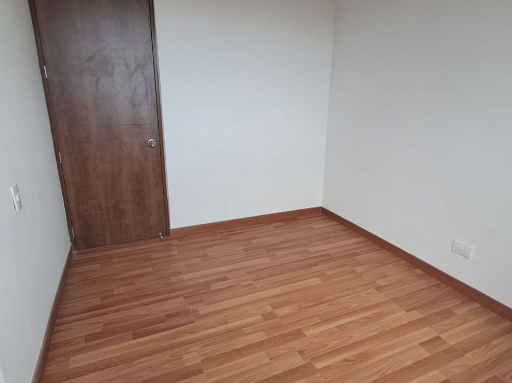 Apartamento de 2 alcobas en arriendo en Granjas De Techo, Bogotá, 45 m² · foto 9 de 15