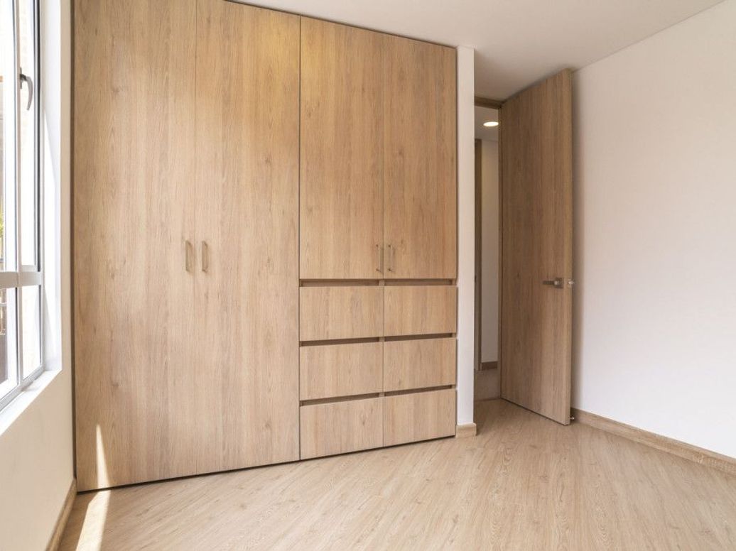 Apartamento de 3 alcobas en venta en El Batan, Bogotá, 96 m² · foto 10 de 20