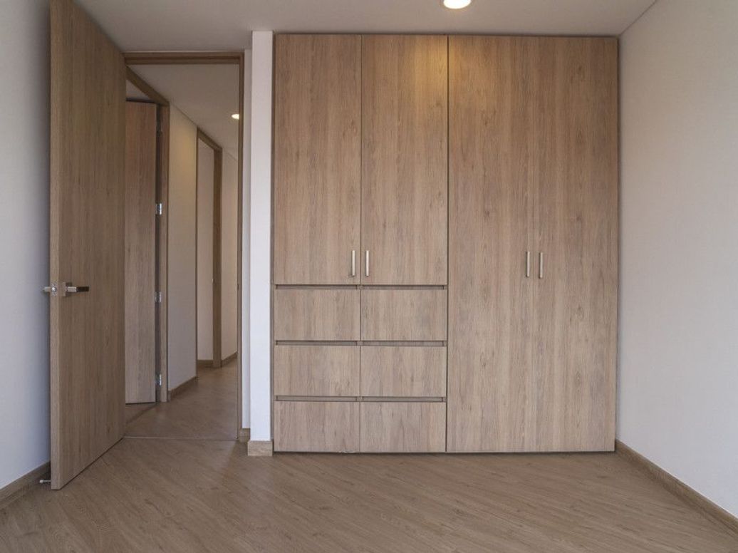 Apartamento de 3 alcobas en venta en El Batan, Bogotá, 96 m² · foto 13 de 20