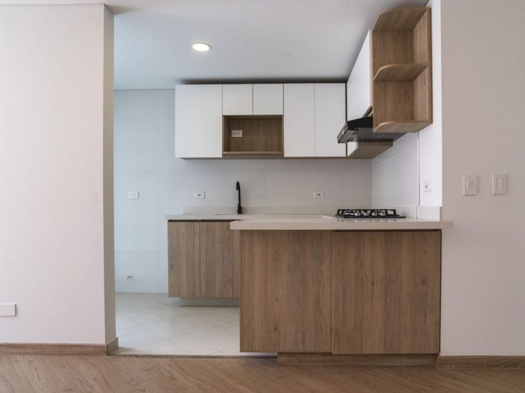 Apartamento de 3 alcobas en venta en El Batan, Bogotá, 96 m² · foto 2 de 20