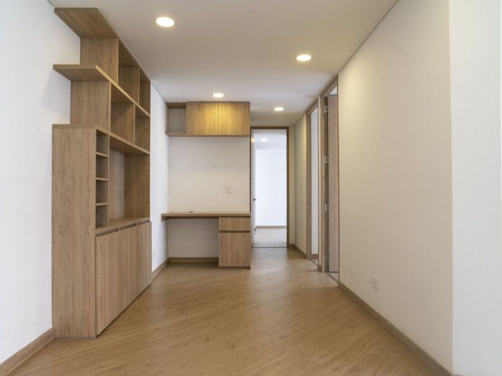 Apartamento de 3 alcobas en venta en El Batan, Bogotá, 91 m² · foto 3 de 20