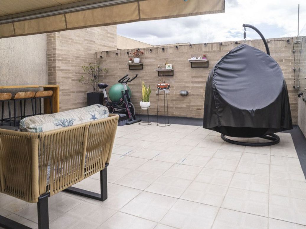 Apartamento de 3 alcobas en venta en El Contador, Bogotá, 104 m² · foto 3 de 18