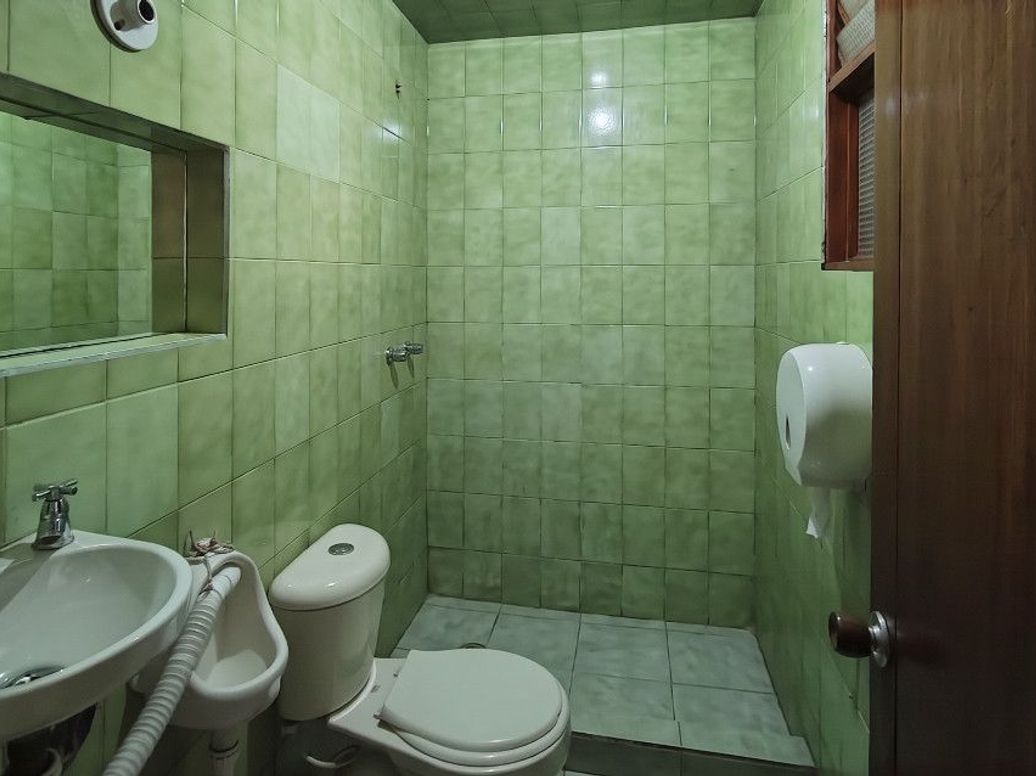 Casa de 10 alcobas en venta en Minuto De Dios, Bogotá, 300 m² · foto 3 de 20