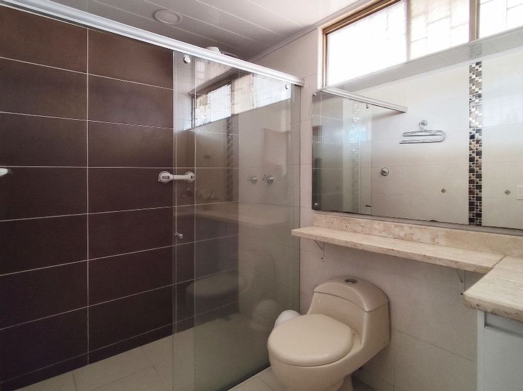 Casa de 10 alcobas en venta en Minuto De Dios, Bogotá, 300 m² · foto 11 de 20