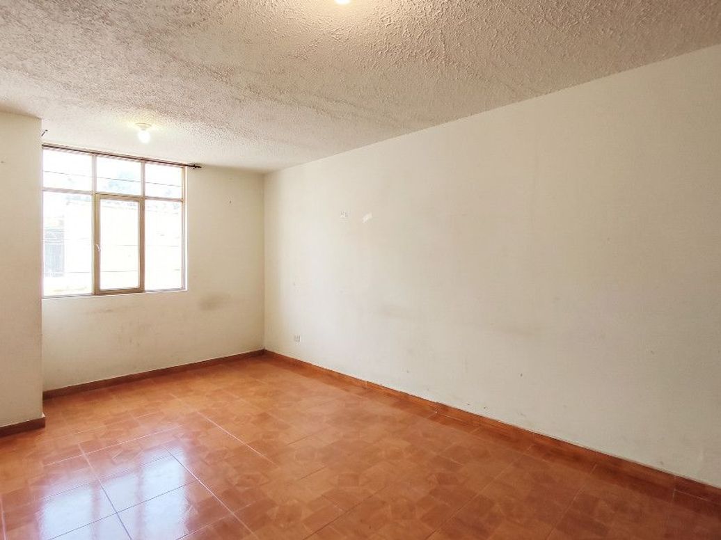 Casa de 10 alcobas en venta en Minuto De Dios, Bogotá, 300 m² · foto 14 de 20