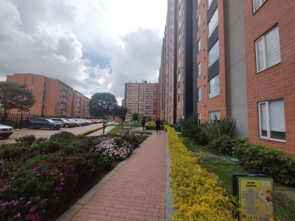 Apartamento de 1 alcoba en venta en La Esperanza, Bogotá, 25 m² · foto 13 de 16