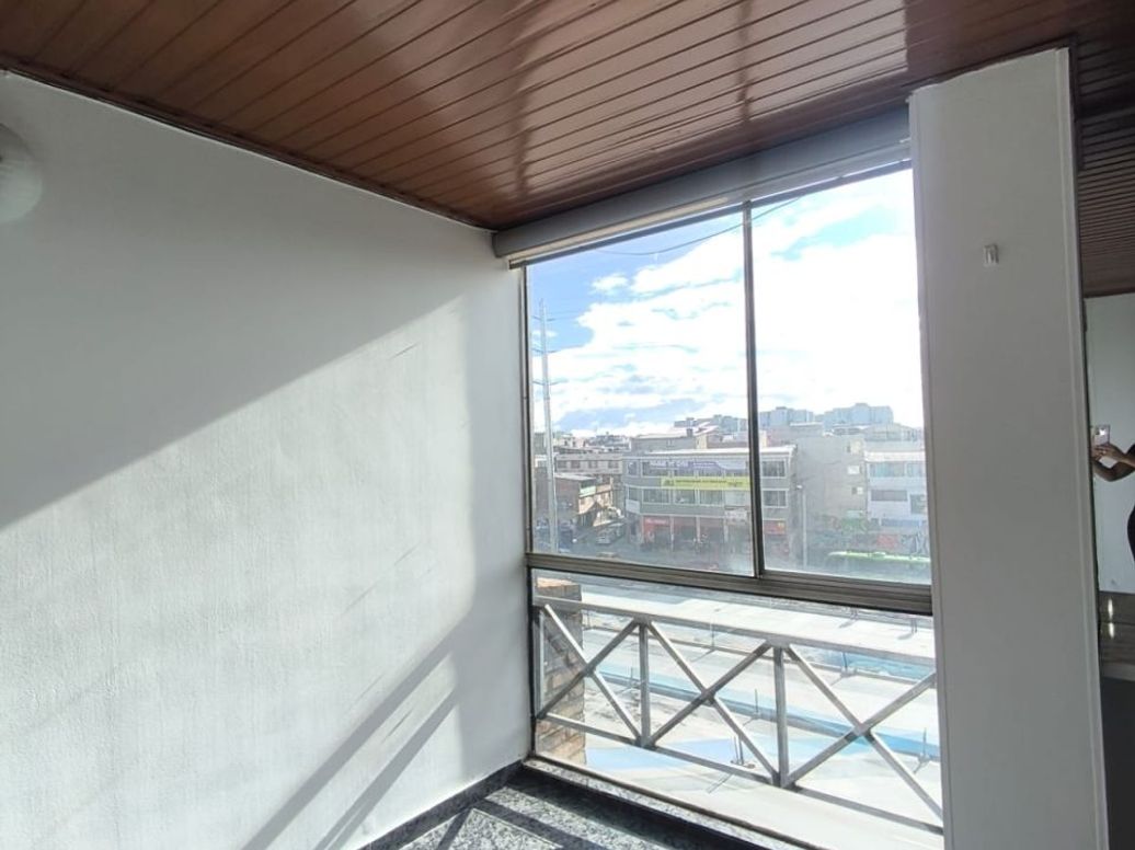 Apartamento de 3 alcobas en venta en Galan, Bogotá, 62 m² · foto 2 de 20