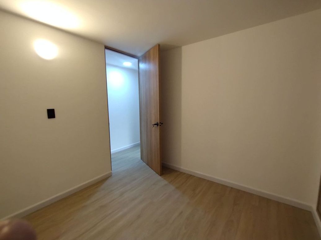 Apartamento de 3 alcobas en venta en Visión De Colombia, Bogotá, 53 m² · foto 11 de 18