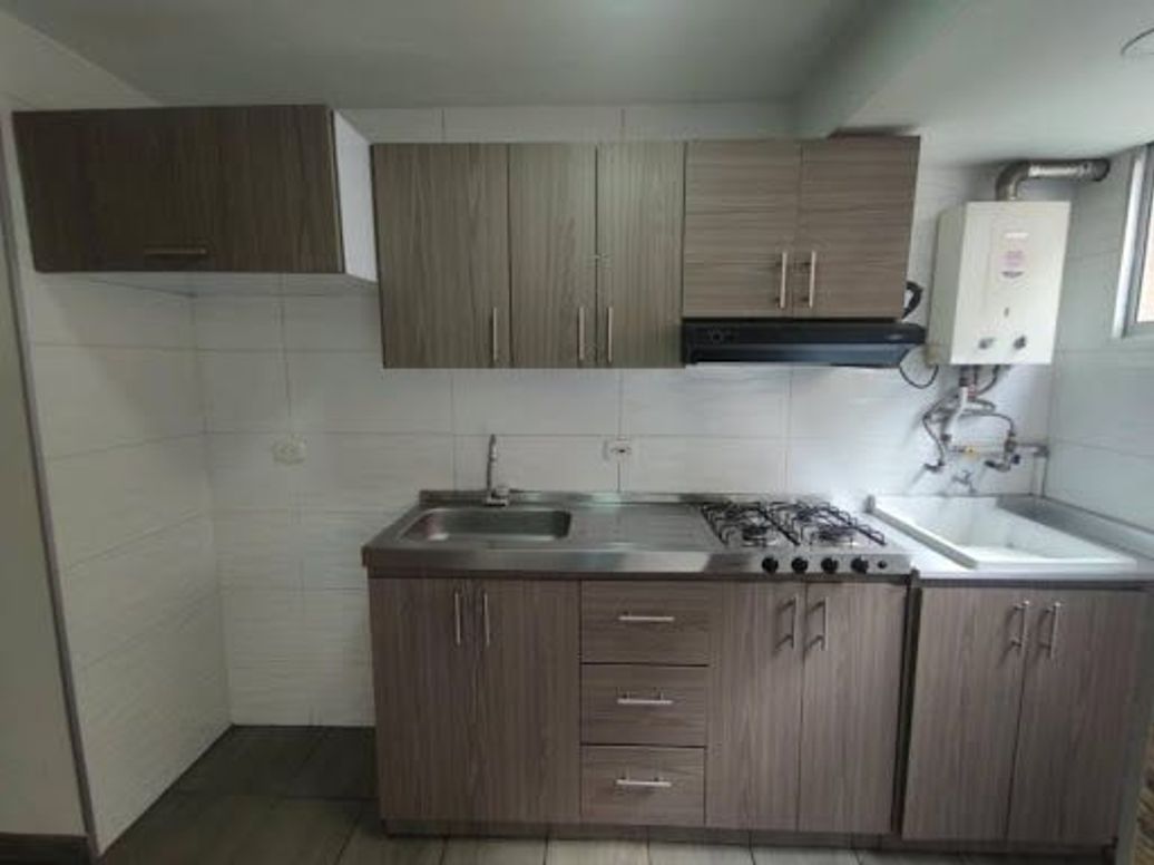 Apartamento de 2 alcobas en arriendo en Urbanización Castilla, Bogotá, 48 m² · foto 7 de 20