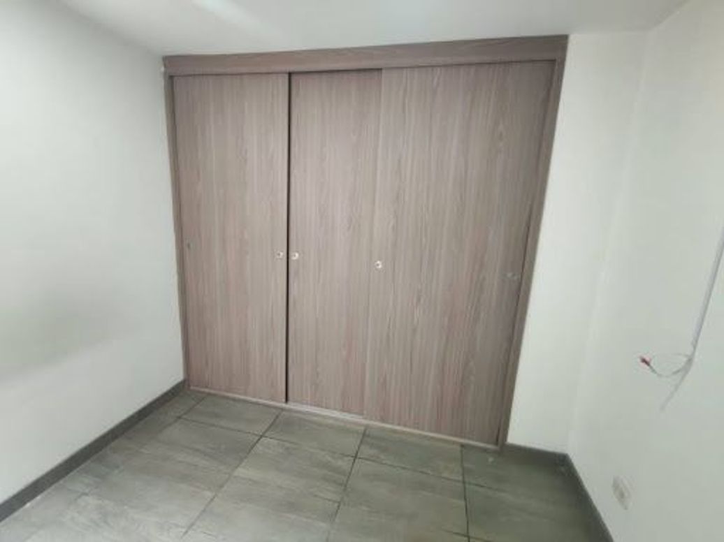 Apartamento de 2 alcobas en arriendo en Urbanización Castilla, Bogotá, 48 m² · foto 10 de 20