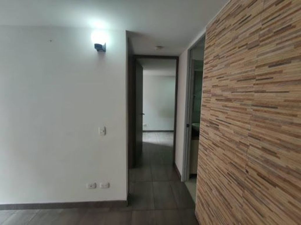 Apartamento de 2 alcobas en arriendo en Urbanización Castilla, Bogotá, 48 m² · foto 8 de 20