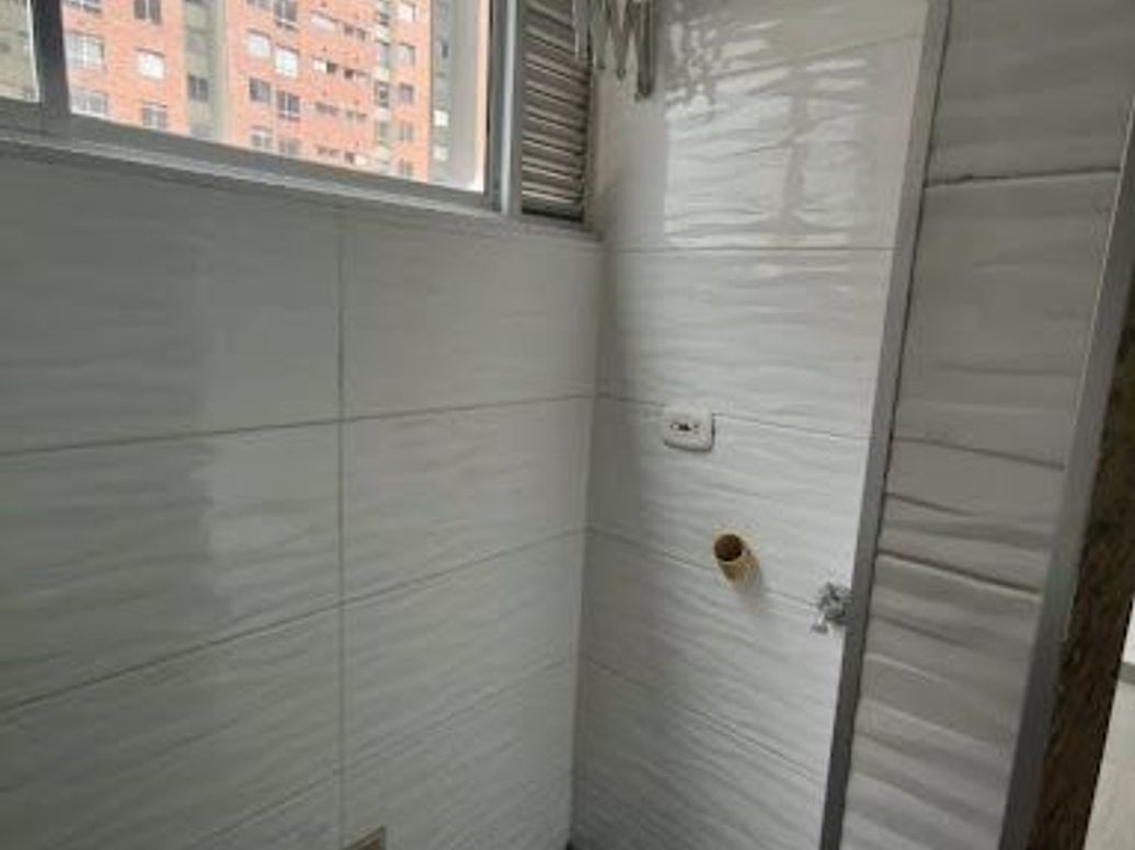 Apartamento de 2 alcobas en arriendo en Urbanización Castilla, Bogotá, 48 m² · foto 19 de 20