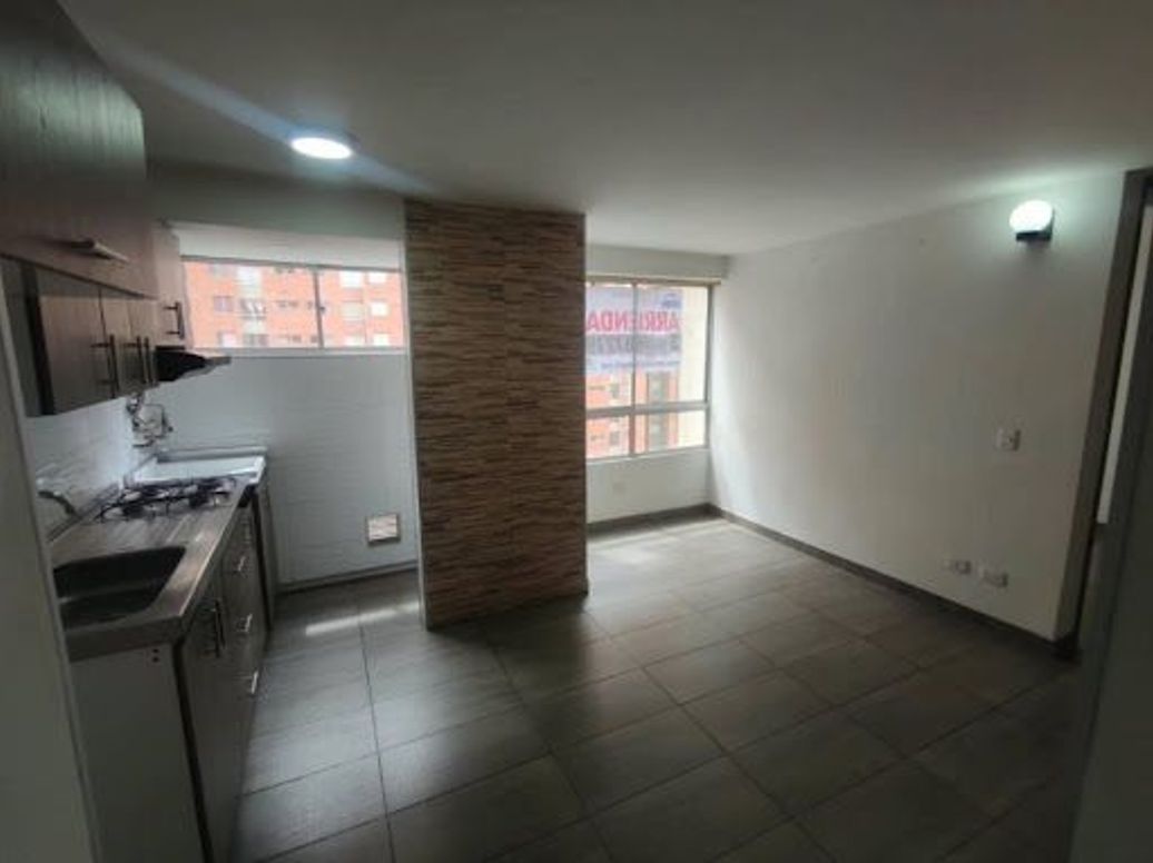 Apartamento de 2 alcobas en arriendo en Urbanización Castilla, Bogotá, 48 m² · foto 2 de 20