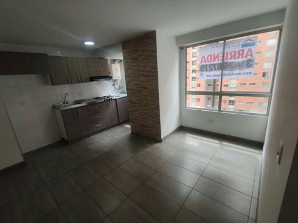 Apartamento de 2 alcobas en arriendo en Urbanización Castilla, Bogotá, 48 m² · foto 4 de 20