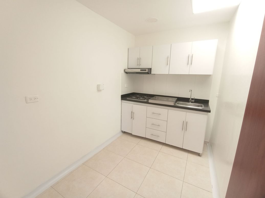 Casa de 5 alcobas en venta en Alfonso López, Bogotá, 250 m² · foto 17 de 17