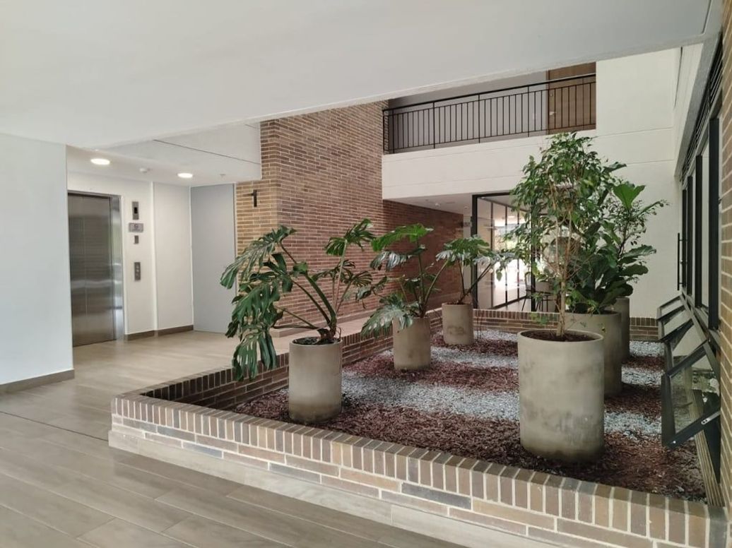 Apartaestudio en venta en Quinta Paredes, Bogotá, 44 m² · foto 3 de 18