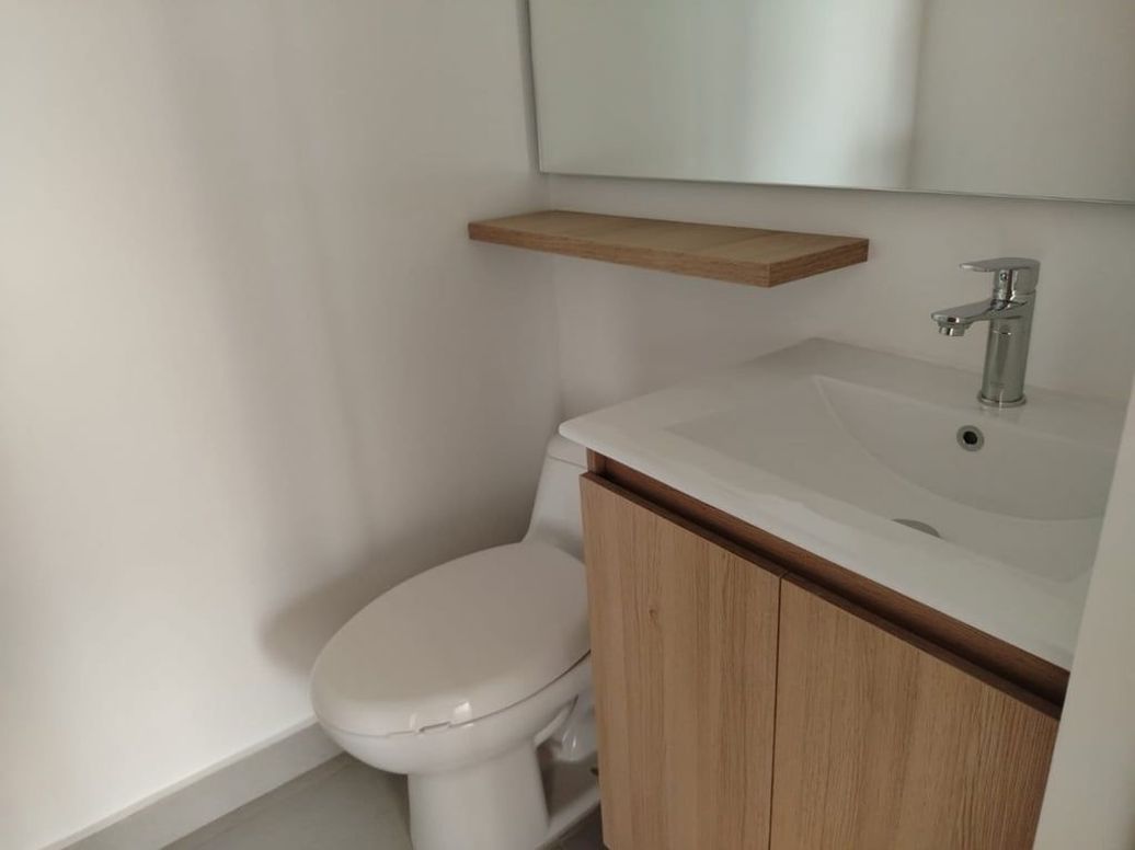 Apartaestudio en venta en Quinta Paredes, Bogotá, 44 m² · foto 14 de 18