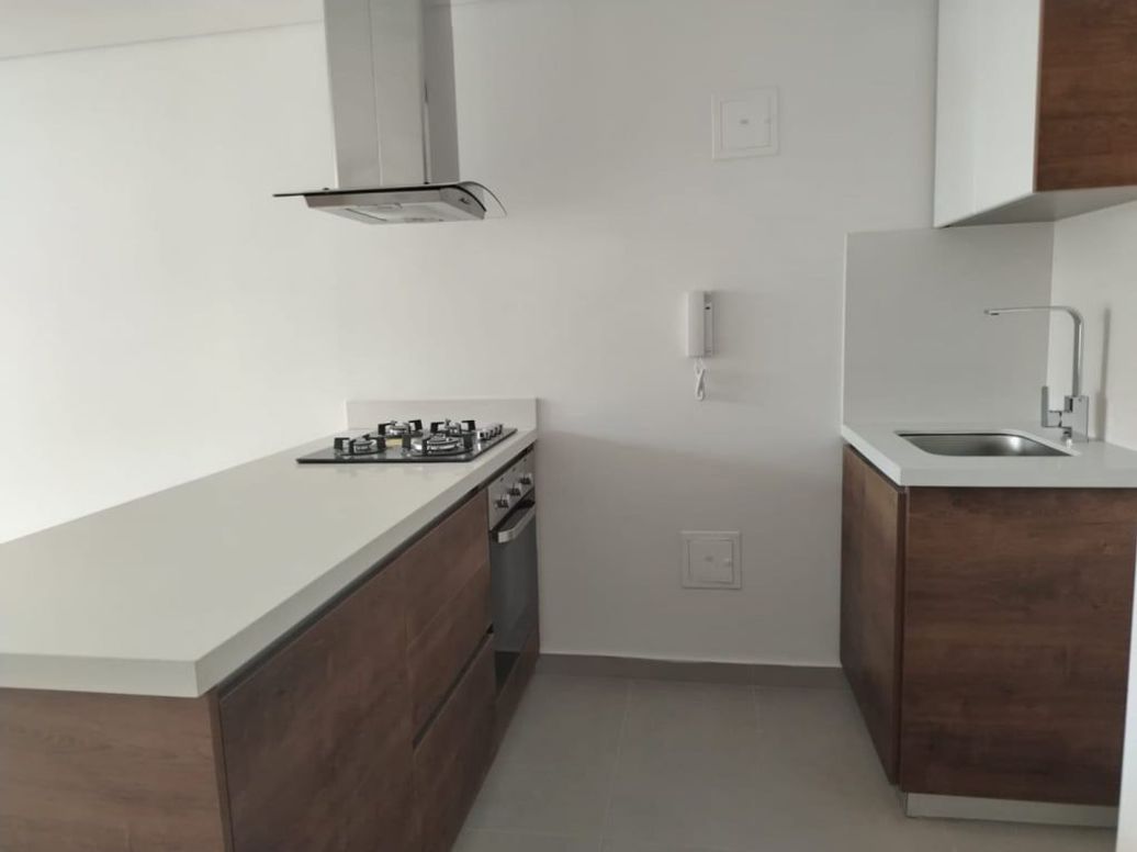 Apartaestudio en venta en Quinta Paredes, Bogotá, 44 m² · foto 8 de 18