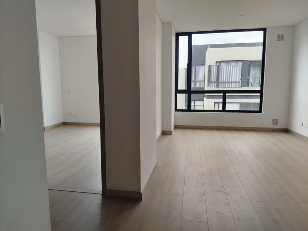 Apartaestudio en venta en Quinta Paredes, Bogotá, 44 m² · foto 11 de 18