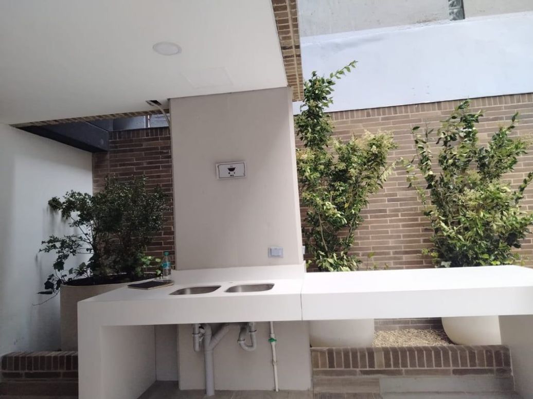 Apartaestudio en venta en Quinta Paredes, Bogotá, 44 m² · foto 16 de 18