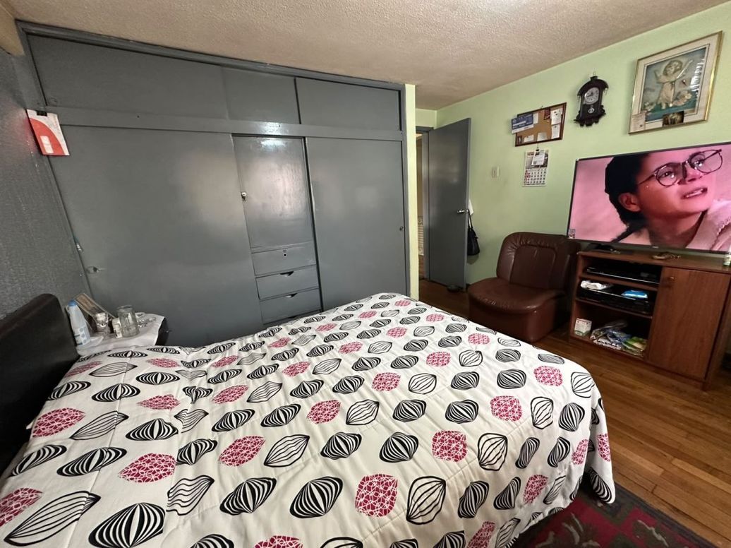 Casa de 6 alcobas en venta en José Joaquín Vargas, Bogotá, 196 m² · foto 17 de 20