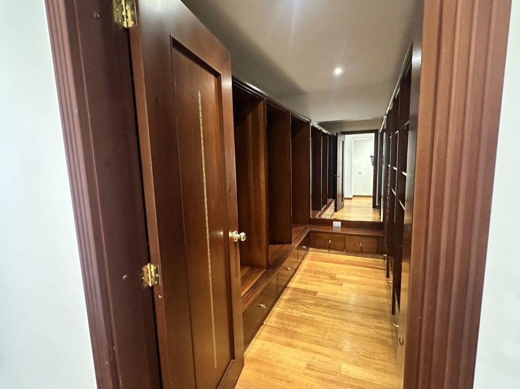 Apartamento de 3 alcobas en venta en Chicó Norte, Bogotá, 221 m² · foto 10 de 10
