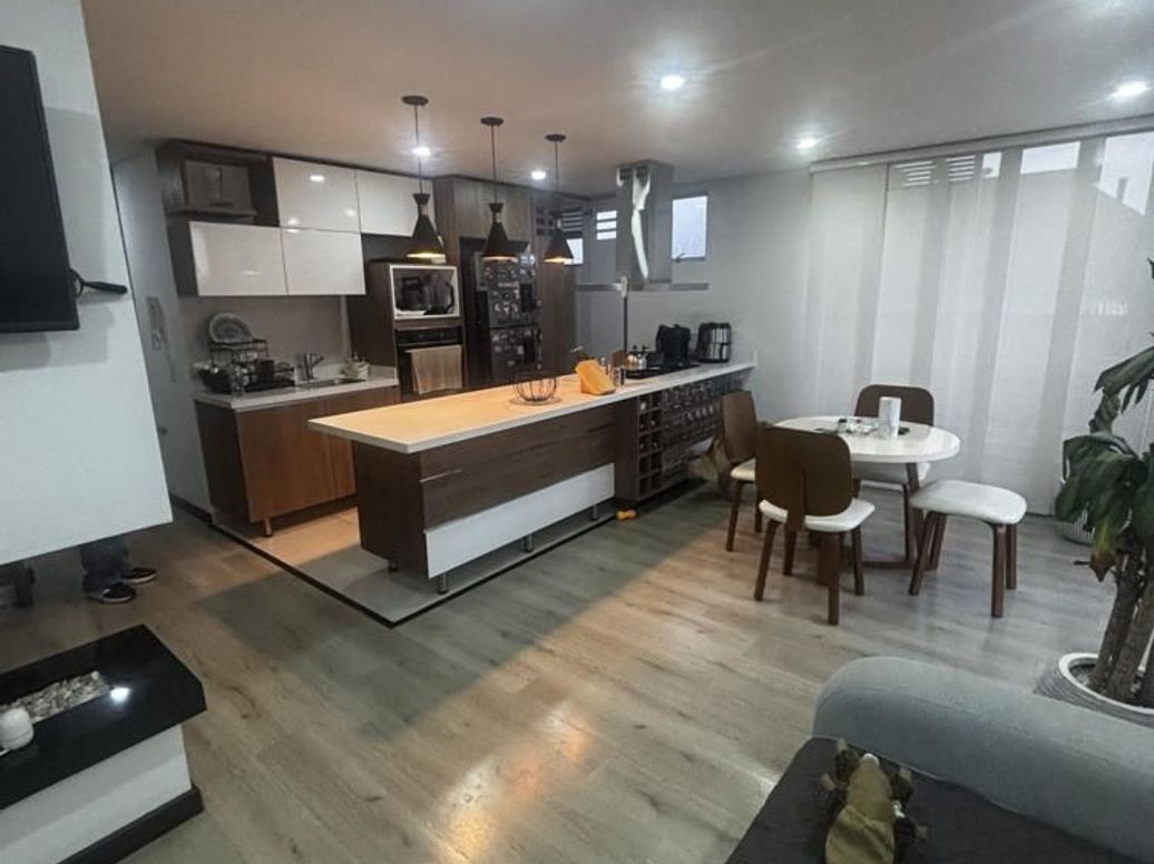 Apartamento de 1 alcoba en venta en El Batan, Bogotá, 73 m² · foto 19 de 20
