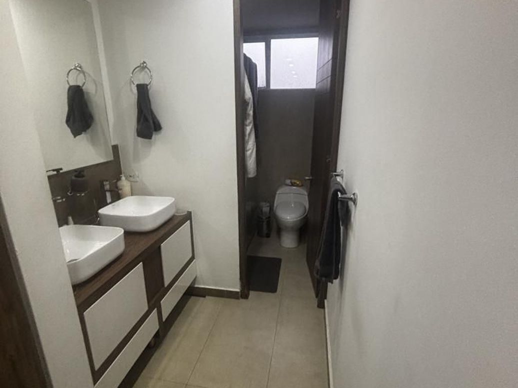 Apartamento de 1 alcoba en venta en El Batan, Bogotá, 73 m² · foto 5 de 20