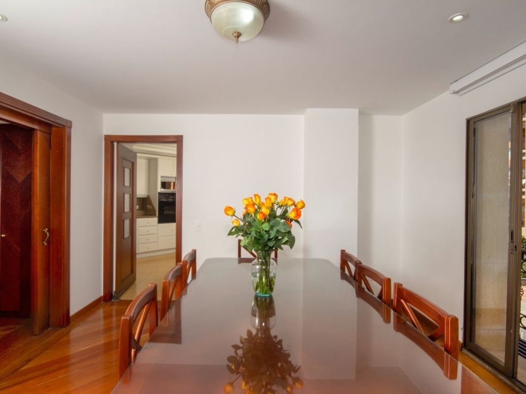 Apartamento de 3 alcobas en venta en Chicó Norte, Bogotá, 220 m² · foto 10 de 20