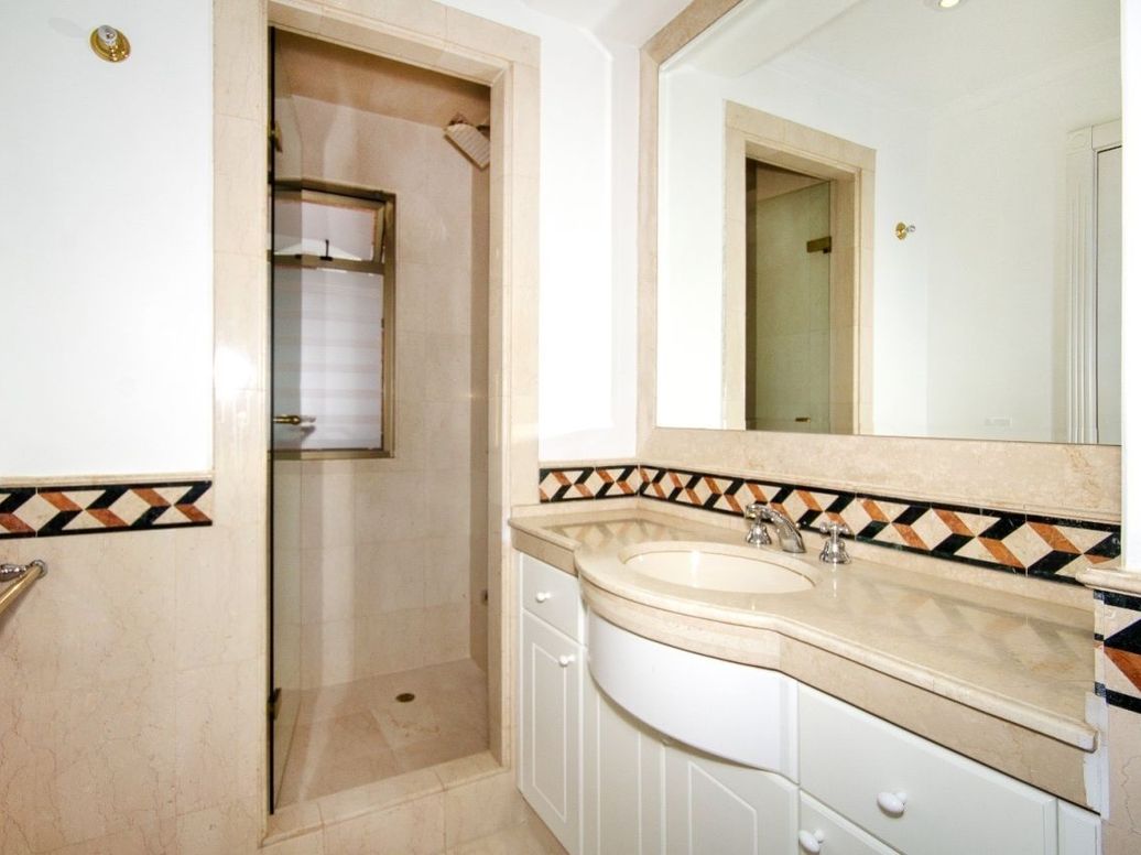 Apartamento de 3 alcobas en venta en Chicó Norte, Bogotá, 220 m² · foto 13 de 20