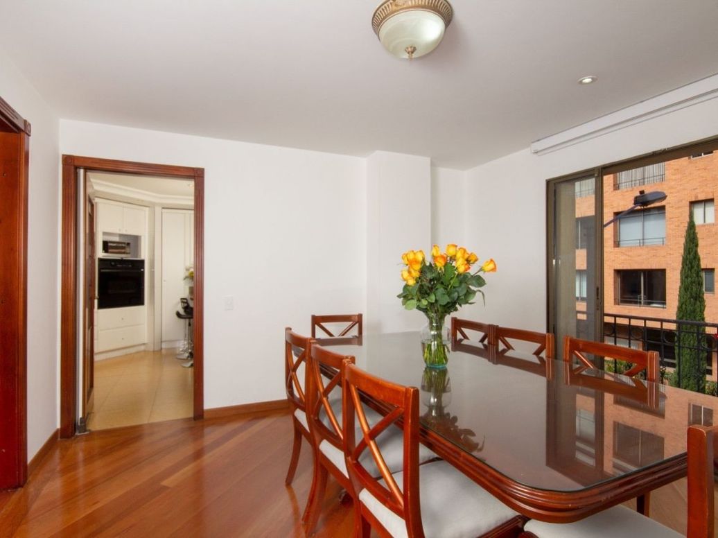 Apartamento de 3 alcobas en arriendo en Chicó Norte, Bogotá, 220 m² · foto 16 de 20
