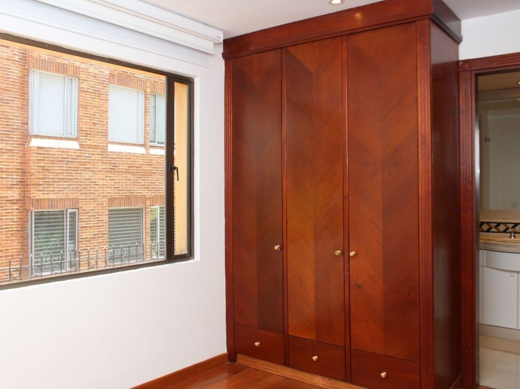 Apartamento de 3 alcobas en arriendo en Chicó Norte, Bogotá, 220 m² · foto 14 de 20