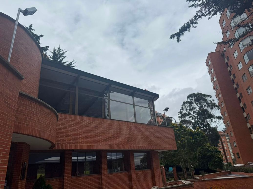 Apartamento de 3 alcobas en venta en San Cristobal Norte, Bogotá, 130 m² · foto 2 de 20