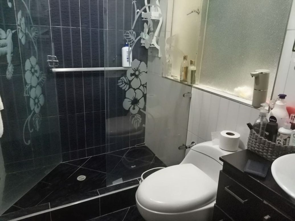 Casa de 10 alcobas en venta en Danubio Azul, Bogotá, 328 m² · foto 7 de 20