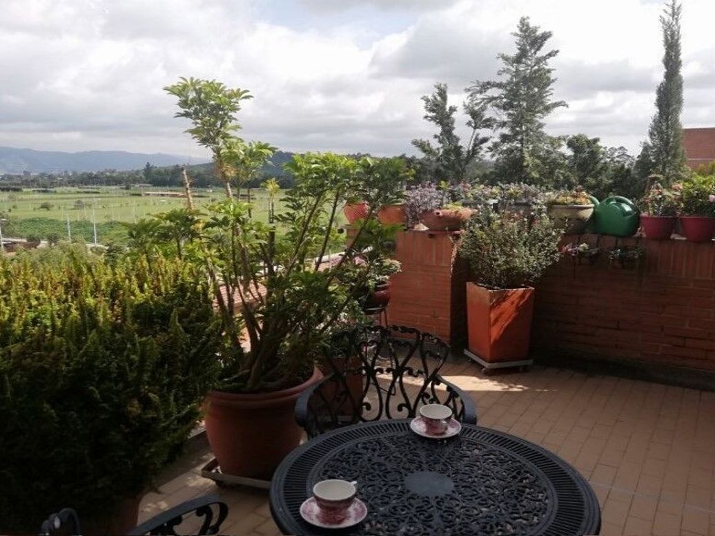 Apartamento de 3 alcobas en arriendo en Conejera, Bogotá, 250 m² · foto 2 de 13