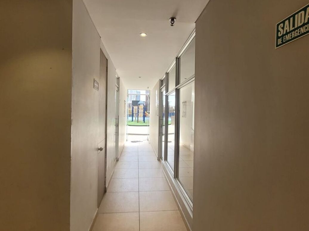 Apartamento de 2 alcobas en venta en Ismael Perdomo, Bogotá, 39 m² · foto 15 de 16
