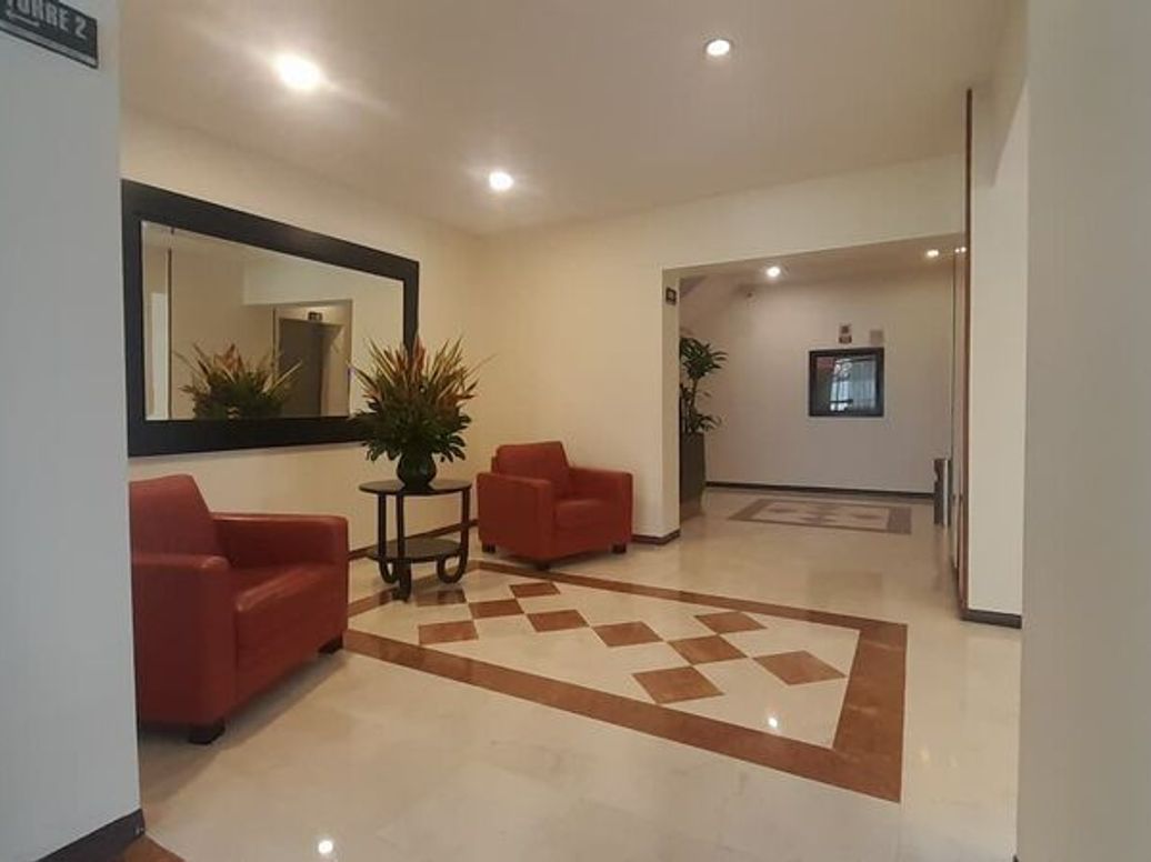 Apartamento de 3 alcobas en venta en Santa Helena Et. I, Bogotá, 133 m² · foto 2 de 20