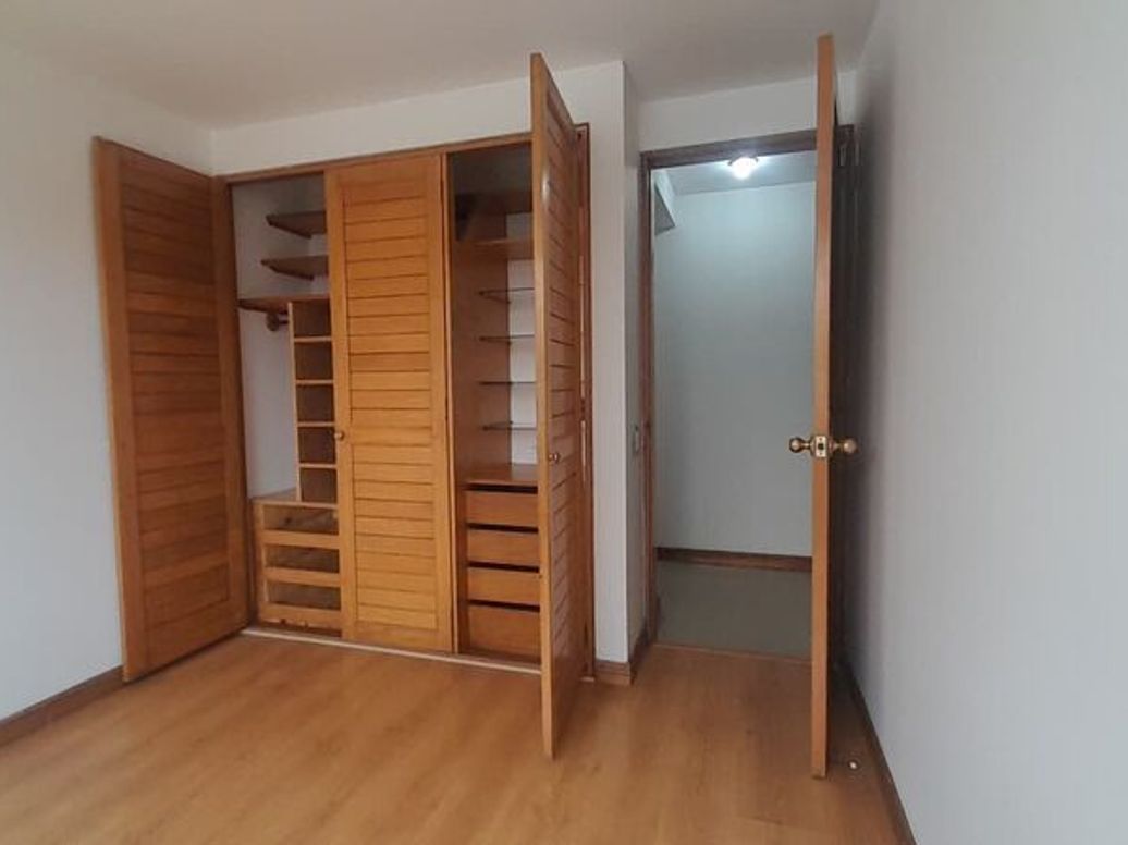 Apartamento de 3 alcobas en venta en Santa Helena Et. I, Bogotá, 133 m² · foto 10 de 20